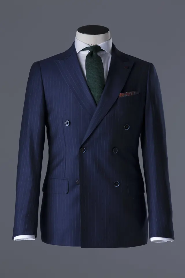 Dobbeltspent navy dress